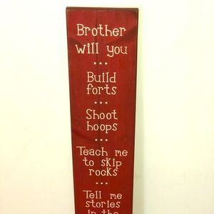Adorable “brother” sign